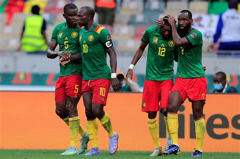 A­f­r­i­k­a­ ­U­l­u­s­l­a­r­ ­K­u­p­a­s­ı­­n­d­a­ ­K­a­m­e­r­u­n­ ­p­e­n­a­l­t­ı­l­a­r­l­a­ ­y­a­r­ı­ ­f­i­n­a­l­d­e­